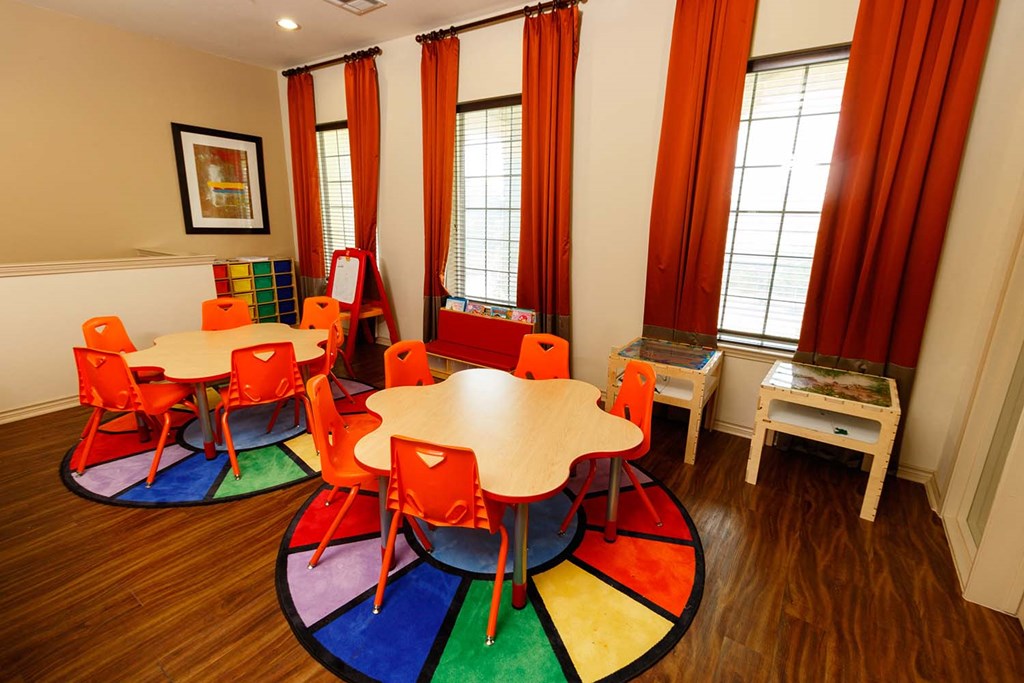 North Court Villas Apartments, 8275 Stonebrook Parkway, Frisco, TX